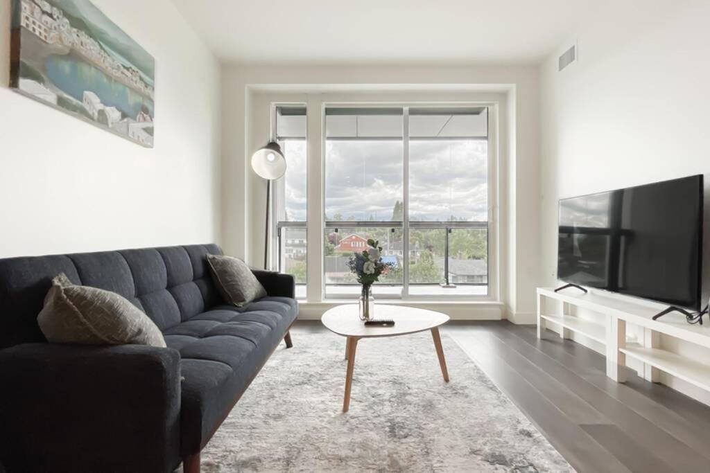 Spacious New Apartment With Working Space@Oakridge Vancouver Exterior foto